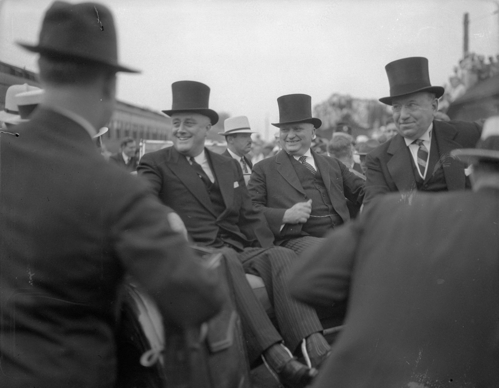 090119-blm-loc-2digitization